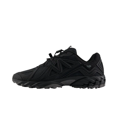New Balance 610 Triple Black