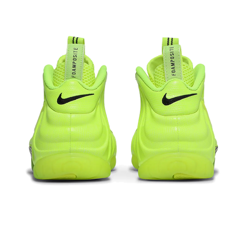 Nike Air Foamposite Pro Volt 2021