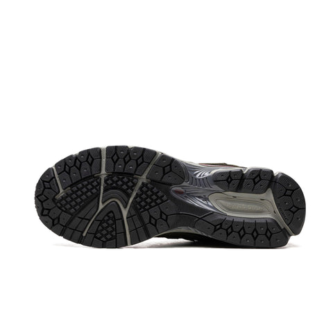 New Balance 2002R Protection Pack Dark Moss