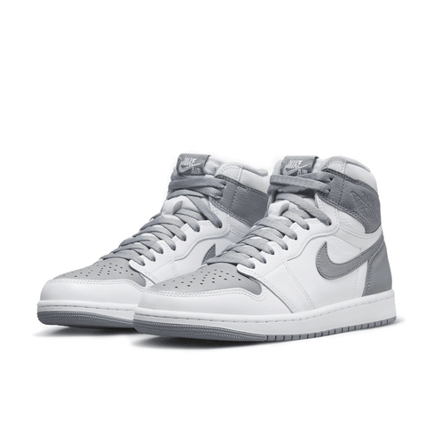Nike Air Jordan 1 Retro High OG Stealth